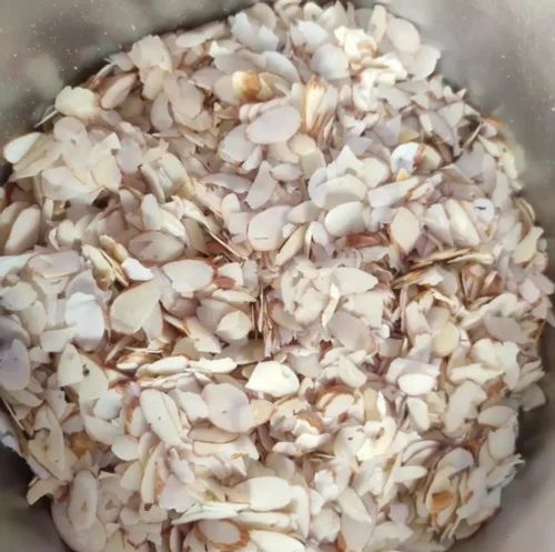 Premium Quality Almond Slice