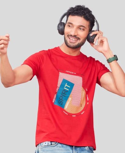 Round Neck Red Printed Cotton Men T Shirt, GSM: 140 GSM