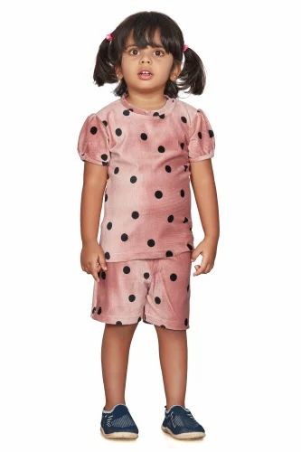 Half Sleeve GIRLS T-SHIRT AND SHORTS