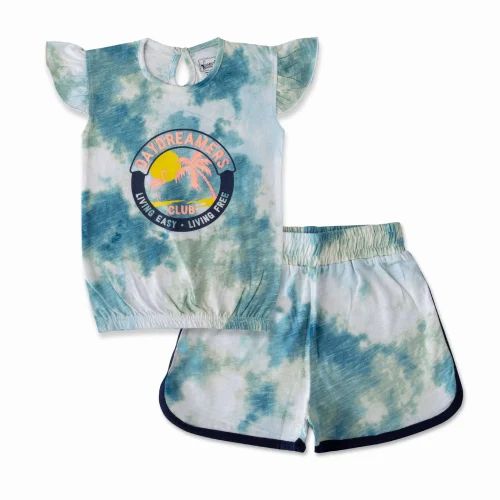 Half Sleeve Girls Dreamers T-Shirt & Shorts, Casual Wear