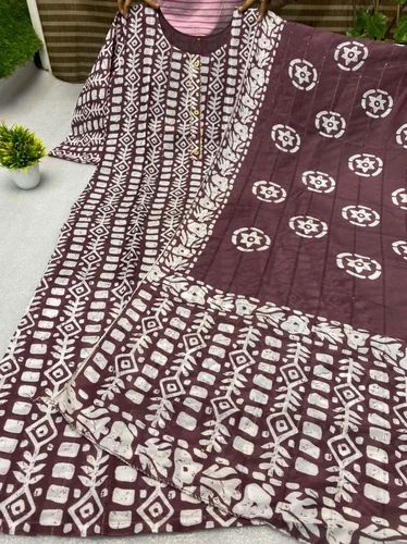 Cotton Blend Ladies Printed Kurtis, Straight