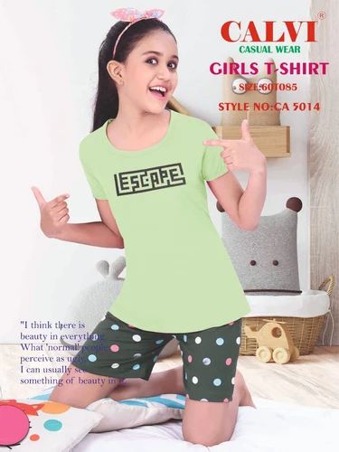 Girls Wear T Shirt