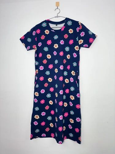 Women Round neck long Tshirt