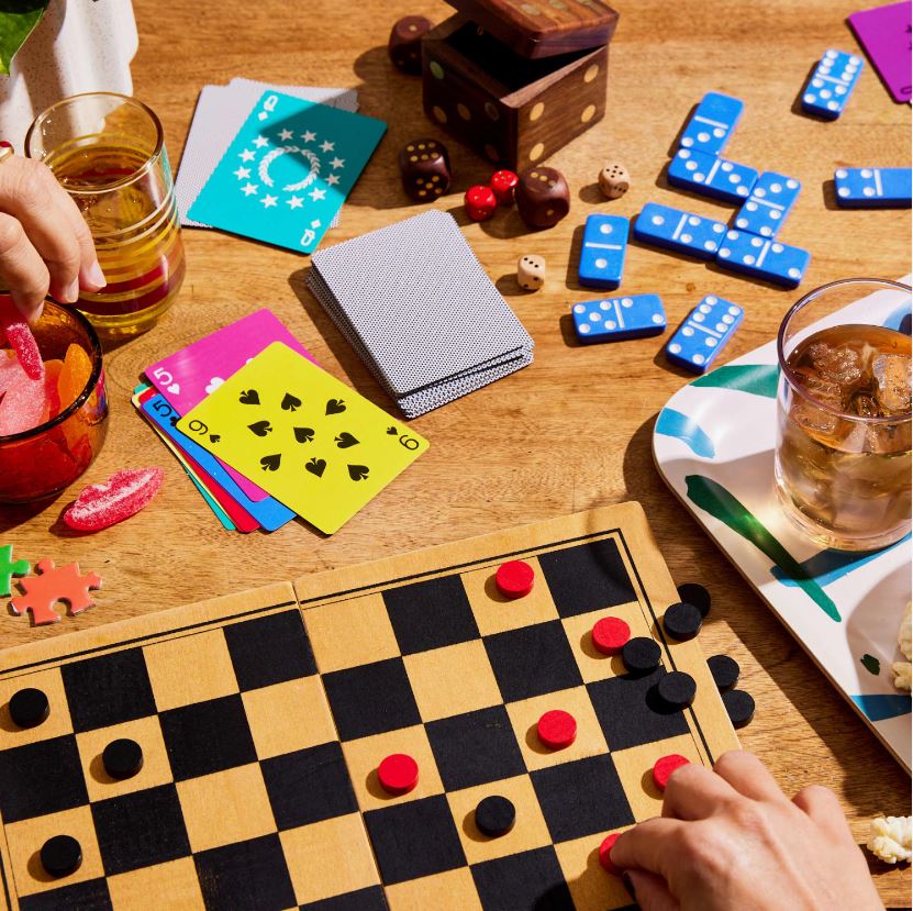 Board Games & Table Sports