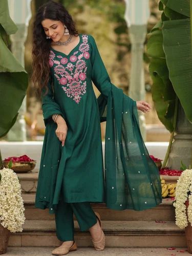 Designer Rayon Kurti, Straight