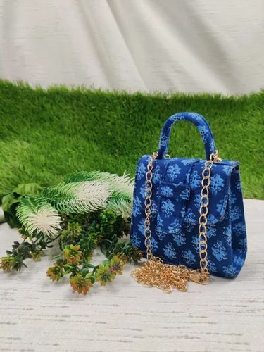 Chiq box bags