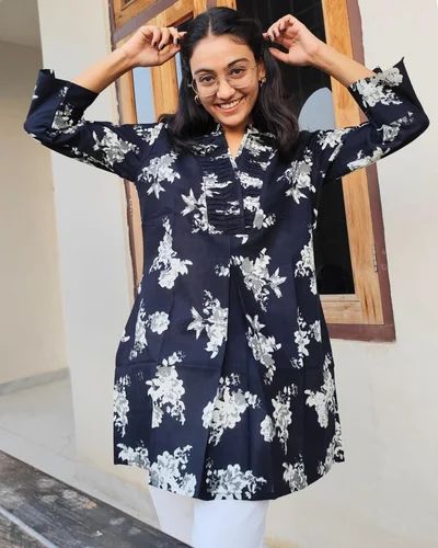 Cotton Black And White Floral Printed Kurti Short Kurta For Women