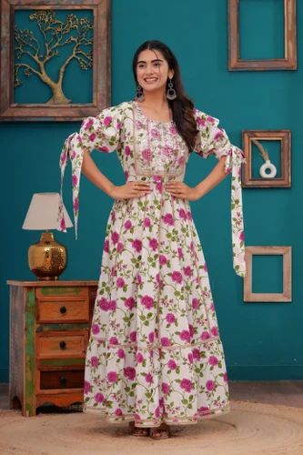 Cotton Blend A Line Hand Block Printed Kurti, Size: Medium