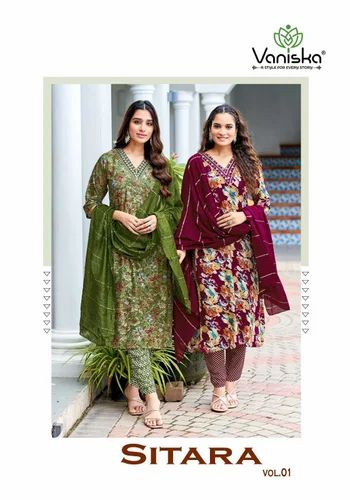 Casual Wear Women's Straight Kurti Pant Set With Dupatta