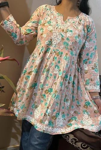 Mul Mul Chikankari Kurti, Size: XL