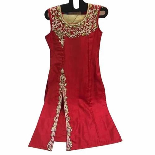Silk Ladies Red Embroidered Kurti