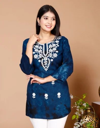 Chikan Kurtis