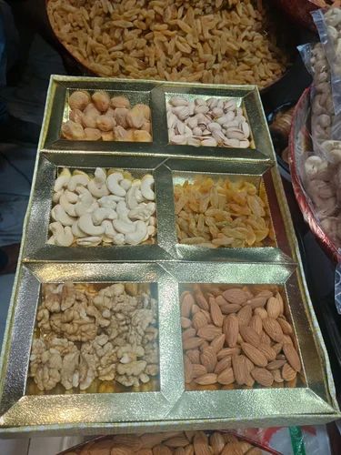 Dry Fruits And Nuts (600 g)
