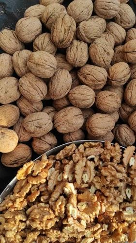 California Walnut Kernel, Broken, Form: Packed
