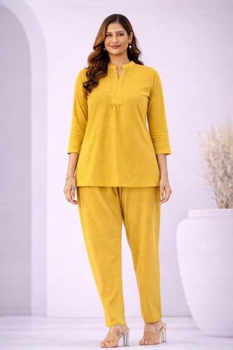 Stay comfortable and stylish all day with this cotton blend plain kurti pant set. Made from soft and