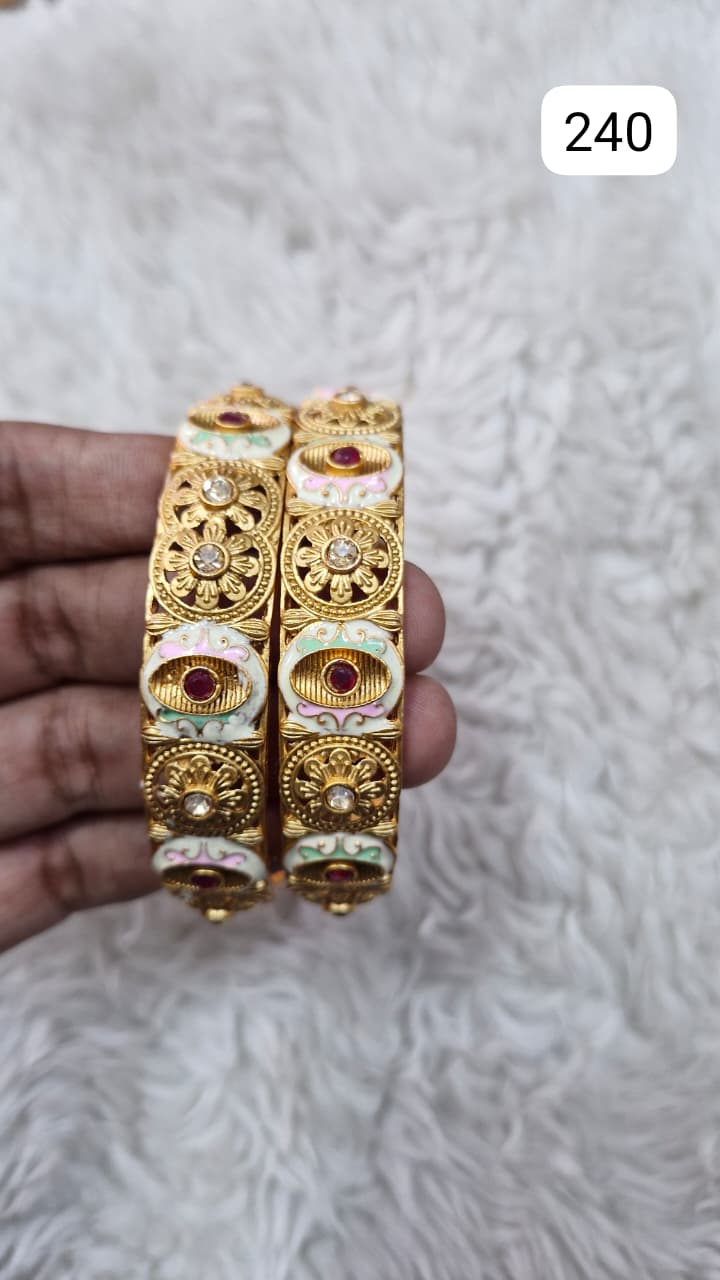 Bangles, Bracelets and Anklets