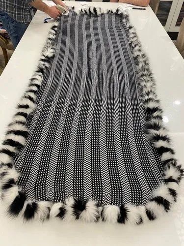 Fine Wool Black Four Side Fur Stole36