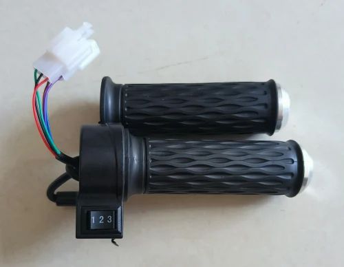 3 Speed Throttle, Vehicle Compatibility: Universal