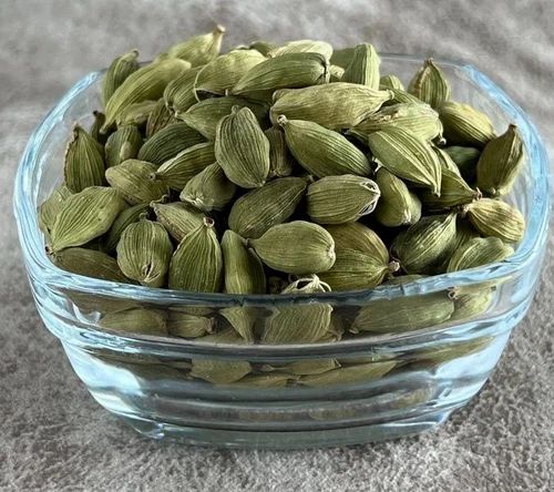 8.5mm Organic Green Cardamom