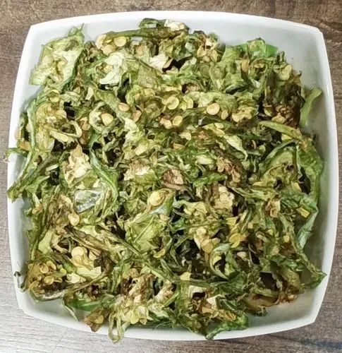 A Grade HOT DRY GREEN CHILLY FLAKES, Plastic Bag, Packaging Size: 10 Kg