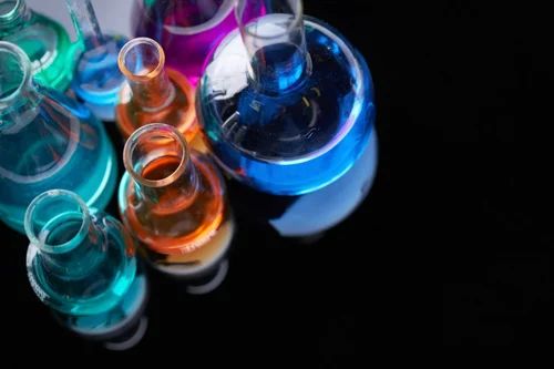 2-CHLORO 5-(TRIFLUOROMETHYL)BENZIMIDAZOLE chemical, Grade Standard: Industrial Grade