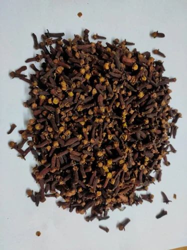 Natural SRI LANKA LAL PARI CLOVE, Whole, Packaging Size: 5 Kg