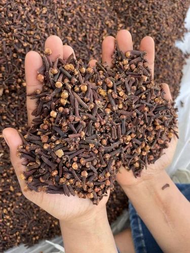Imported Whole Organic Clove, Packaging: Packet, Packaging Size: 10Kg