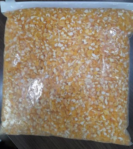 Maize Grits, Corn Meal Or Corn Rava, For Snack Industry