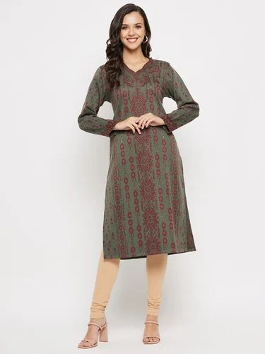 Stay Fashionable and Warm with Hang N Hold's Jacquard Woolen Kurti