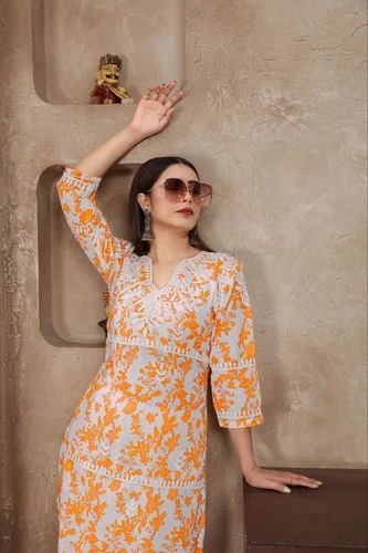 MUSLIM STYLE BEAUTIFUL HAND WORK CHIKANKARI KURTI SET FOR WOMEN, Size: XL