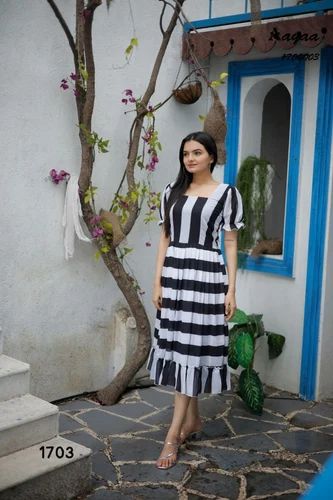 Printed Designer Georgette Kurti, Size: XL