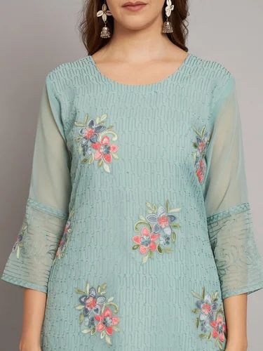 Lucknowi Kurtis